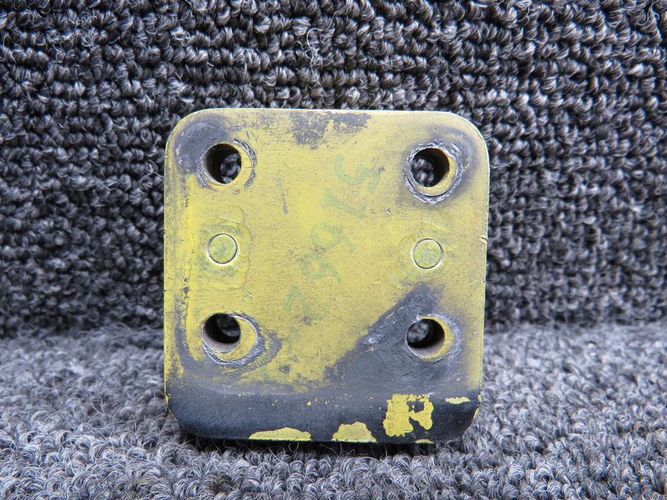 51662-002 Piper PA-31T Upper Cabin Door Cable Bracket