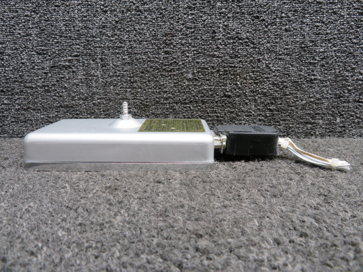 N877CM-12KW