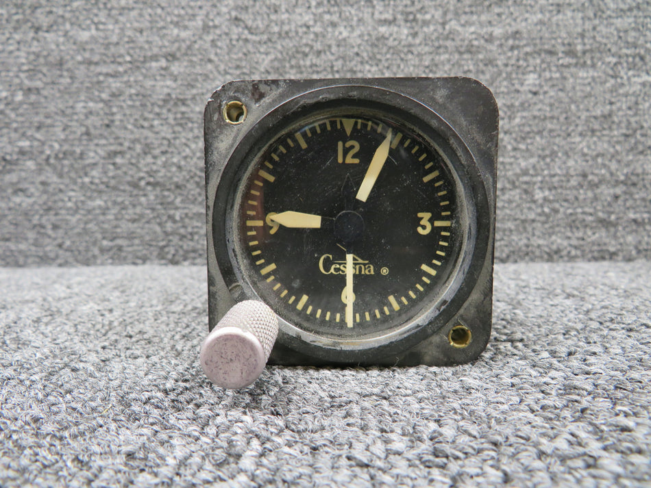 S-1317 (Alt: CA-6254) Cessna Clock (Faded Face, Broken Knob) (Core)
