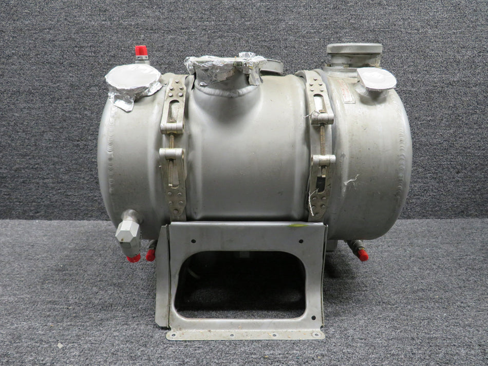 A10-23738 Messier Hydraulic Reservoir Tank w Mods and Mount