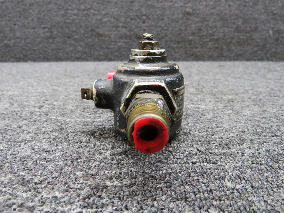 9520 Aro Equipment Suction Relief Valve