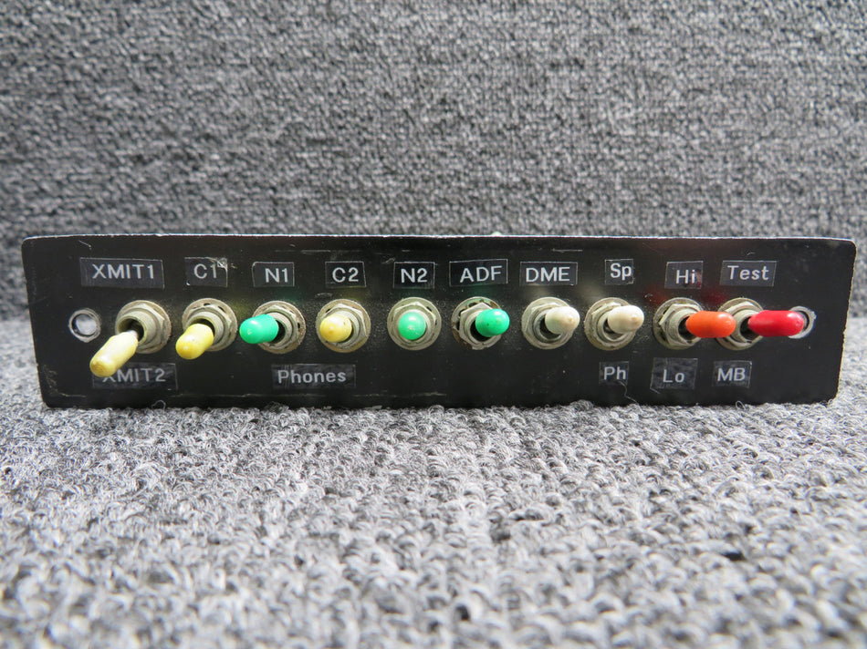 Piper PA28-140 Switch Panel Assembly (Broken Switch) (No Data Plate)