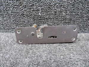 0911915-18 Cessna 162 Cabin Door Latch Assembly Forward RH