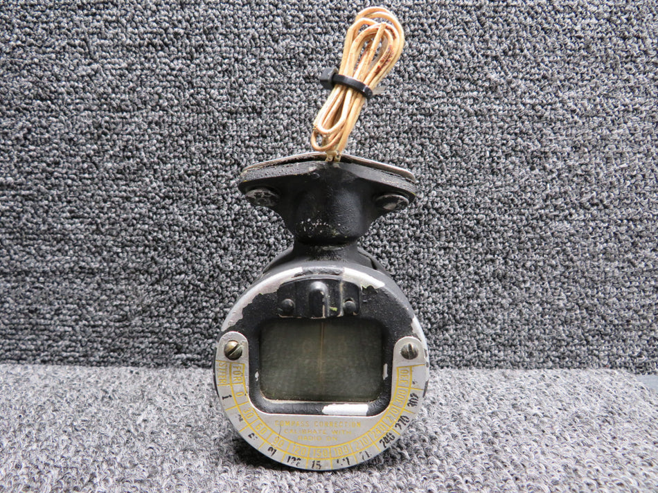 Windshield Mounted Compass Indicator,Lighted (Triangle Mount)(No Fluid, Chipped)