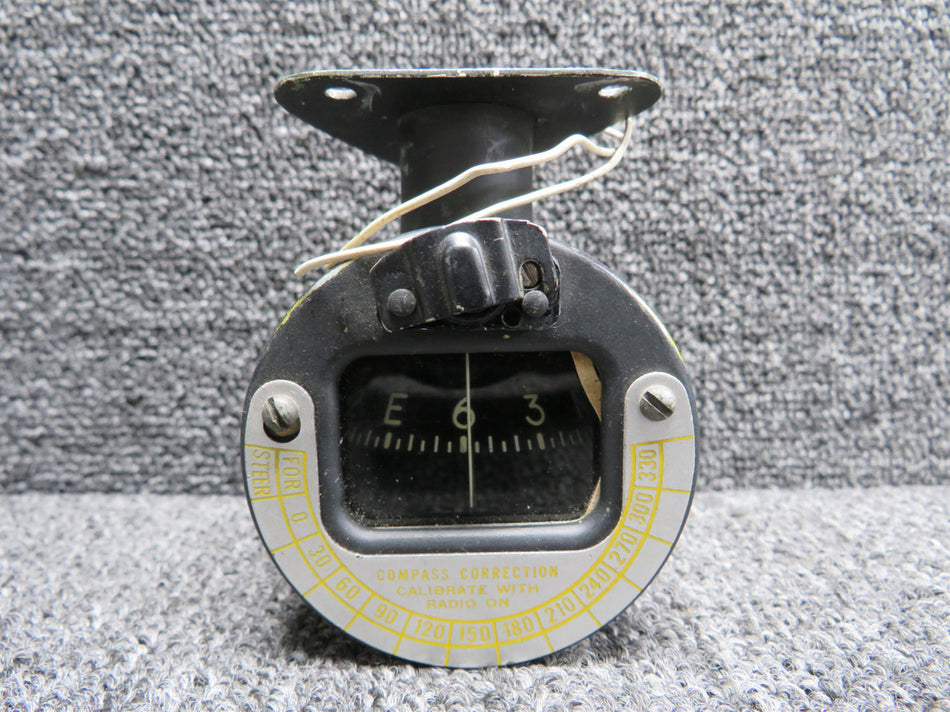 Windshield Mounted Magnetic Compass Indicator, Lighted (Triangle Mount)