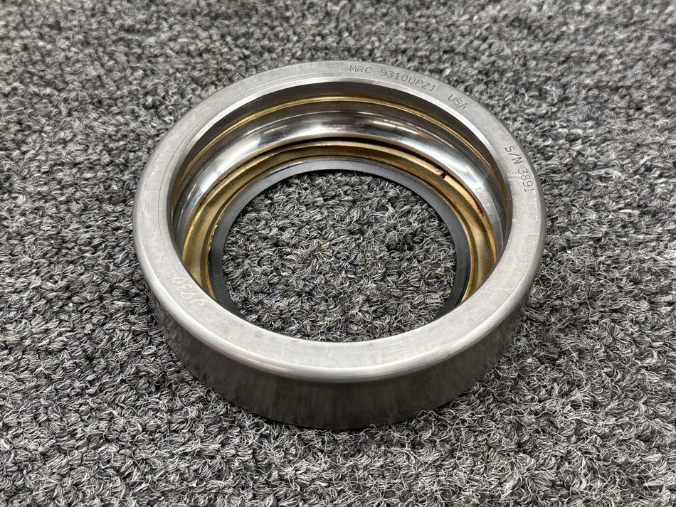269A1301 Hughes Schweizer 269C Main Rotor Bearing Assembly