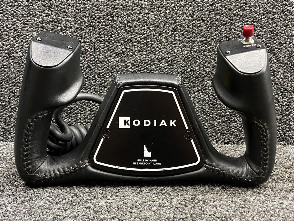 Kodiak 100-619-0300-02 Kodiak 100 Co-Pilot Control Wheel w Switches (Mic, AP Disc)