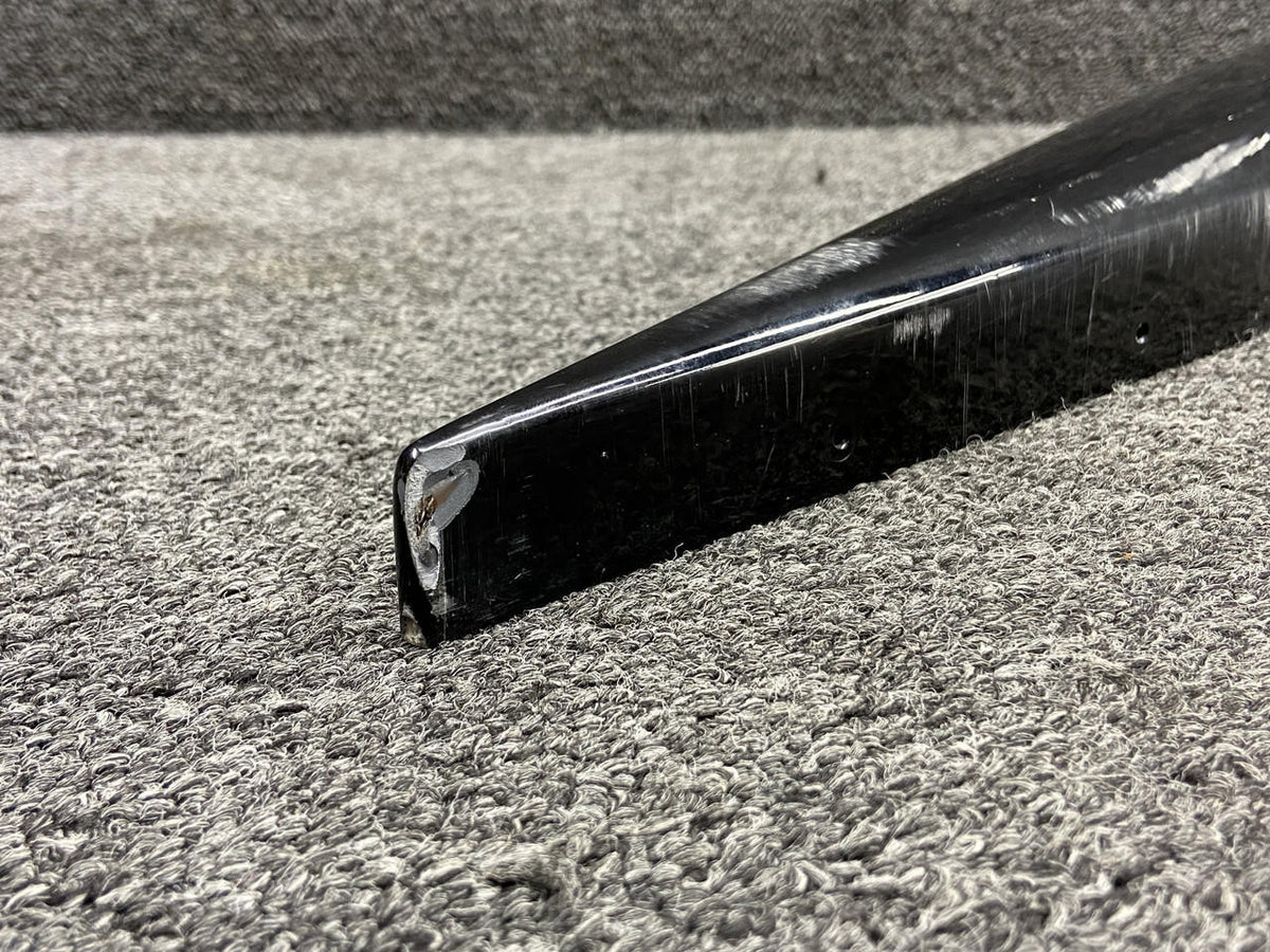 Kodiak 100-250-1213 Kodiak 100 Elevator Tip LH, RH (Minor Wear)