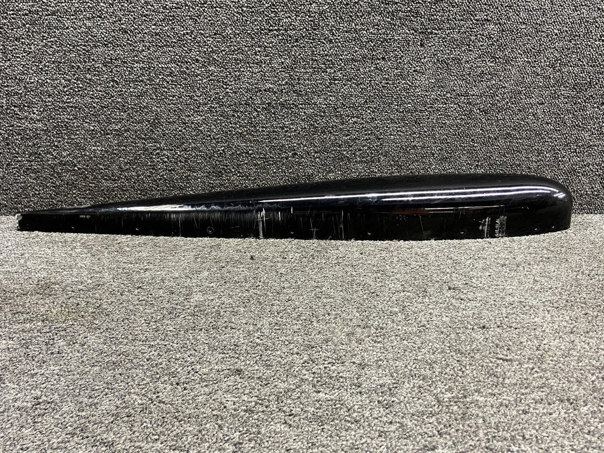 Kodiak 100-250-1213 Kodiak 100 Elevator Tip LH, RH (Minor Wear)