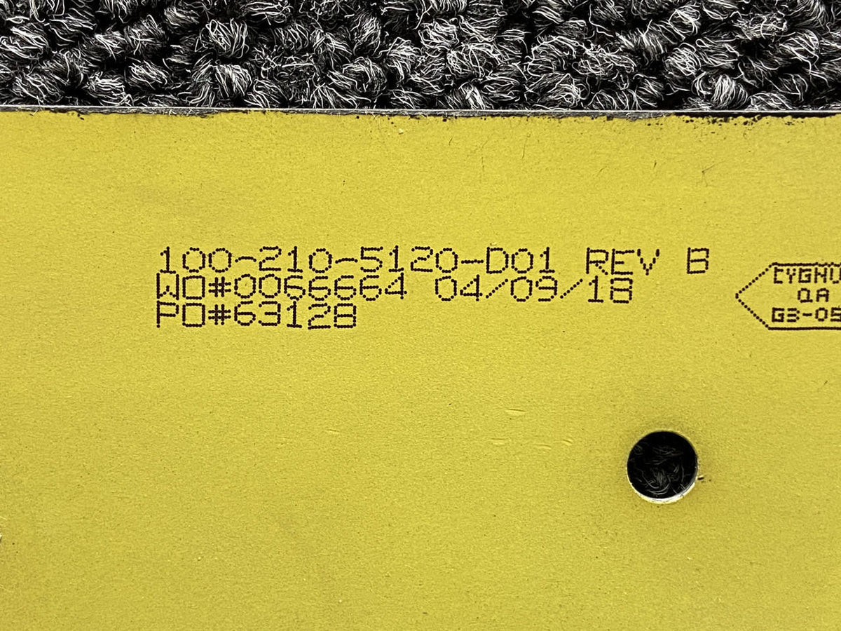 Kodiak 100-210-5120-D01 Kodiak 100 Forward Pedestal Quadrant Cover Plate
