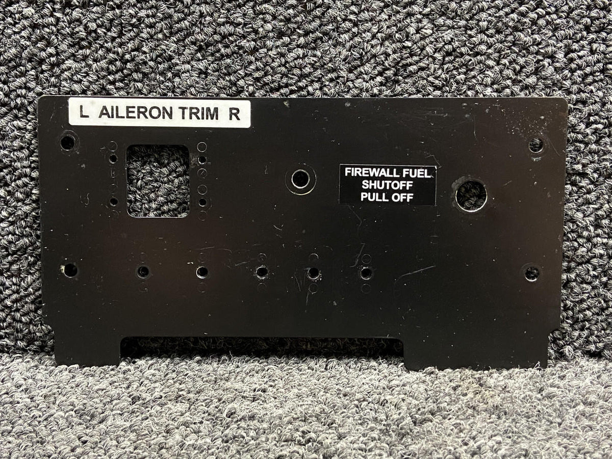 Kodiak 100-210-5120-D01 Kodiak 100 Forward Pedestal Quadrant Cover Plate