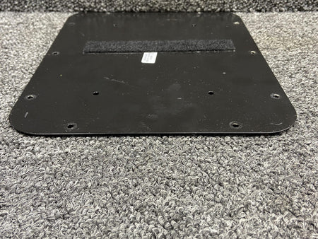 Kodiak 100-210-5161 Kodiak 100 Pedestal Cover Plate RH