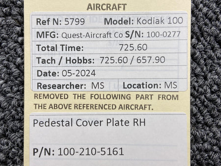Kodiak 100-210-5161 Kodiak 100 Pedestal Cover Plate RH