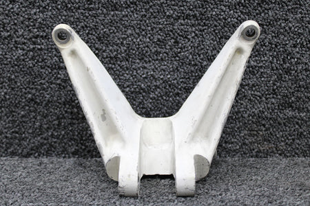 Cessna Aircraft Parts 2443001-3 Cessna 172RG Nose Gear Actuator Fitting