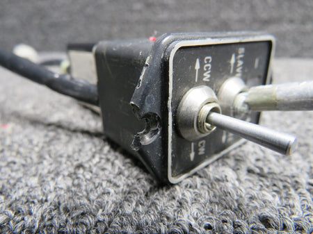 Bendix KA-51B Slaving Accessory (Worn Data Plate) (Broken Mount)