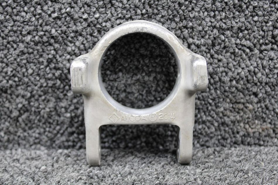 Cessna Aircraft Parts 0543007-497 Cessna 150G Nose Gear Steering Collar Fitting (Grooved)