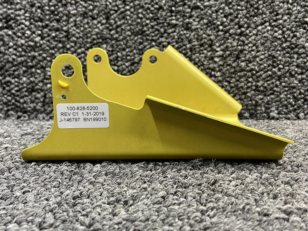 Kodiak 100-828-1105 Kodiak 100 Auxiliary Fuel Pump Bracket