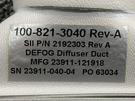 Kodiak 100-821-5210-D02, 100-821-3040 Kodiak 100 Defog Diffuser Assy RH w Stub