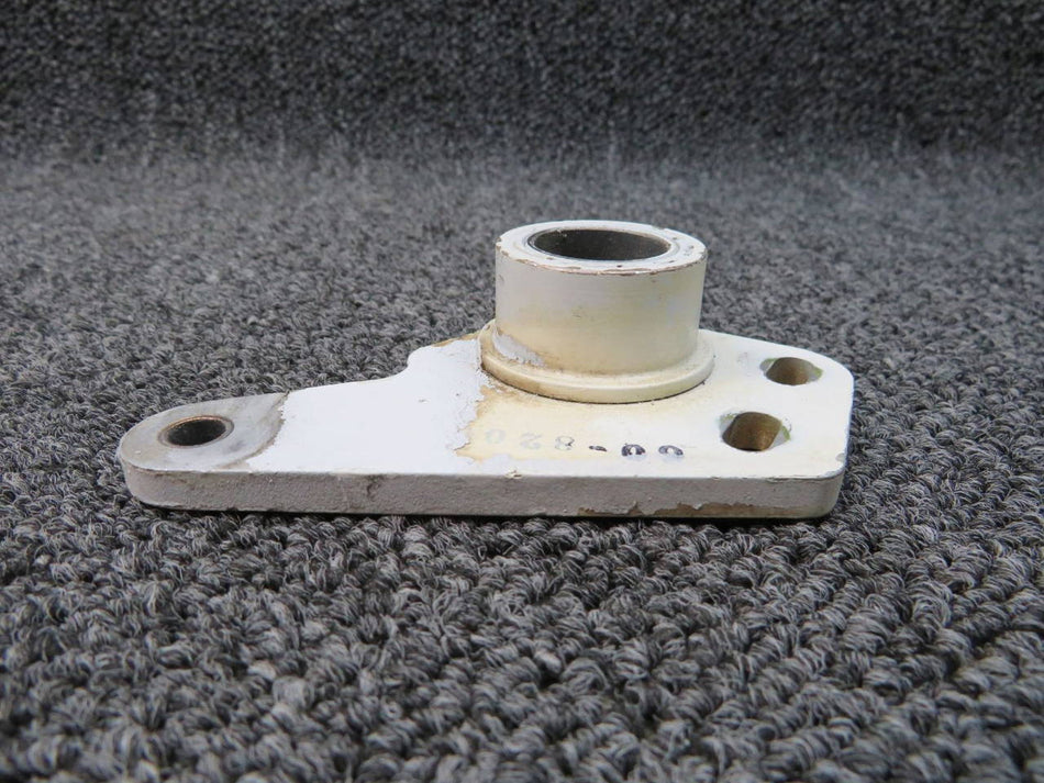 60-820087-1 Beech B-60 Plate Nose Gear Retract