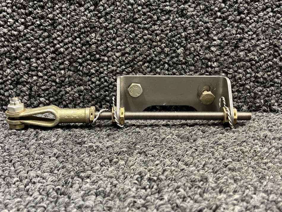 Kodiak 100-179-1063, 100-179-1065 Kodiak Engine Oil Cooler Saddle Clamp Torsion Clip