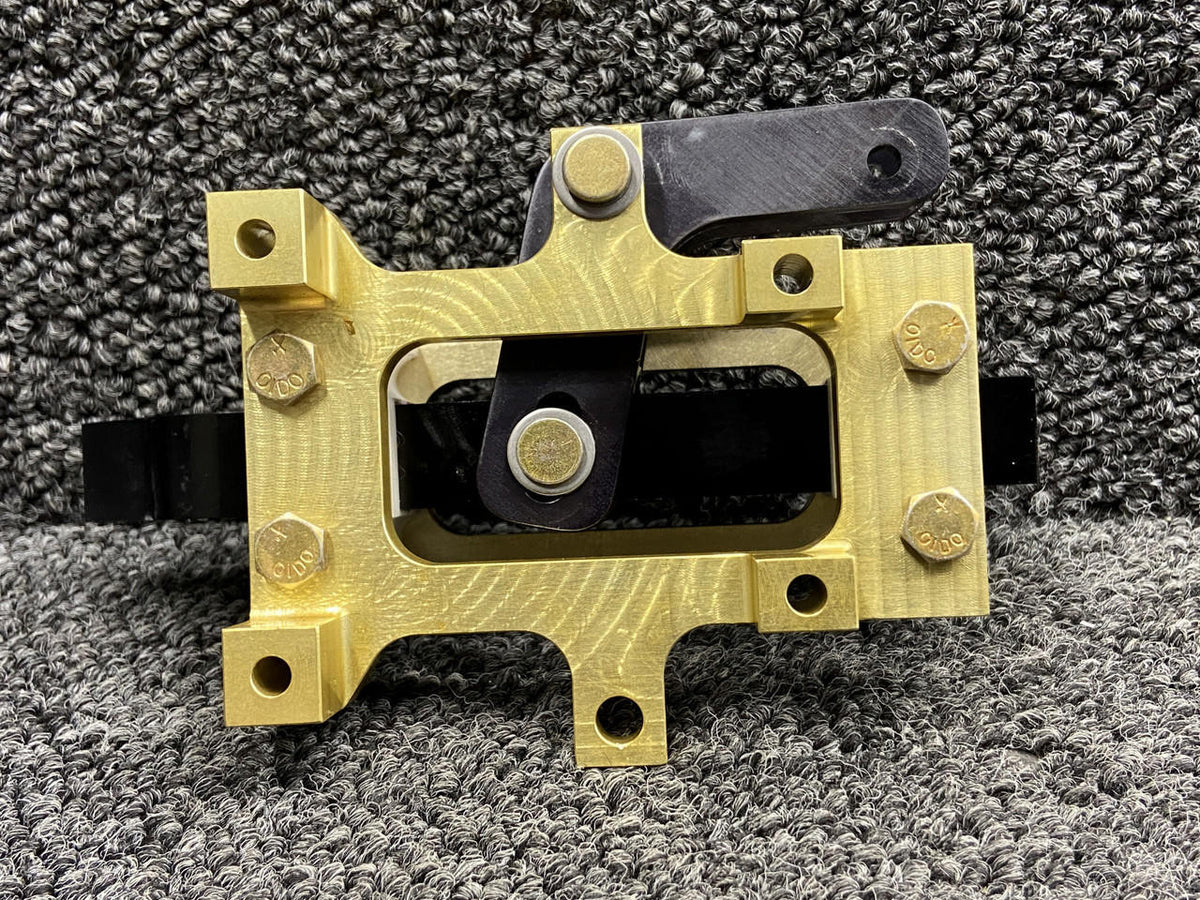 Kodiak 100-261-2020 Kodiak 100 Lower Cargo Door Latch Pin Assembly