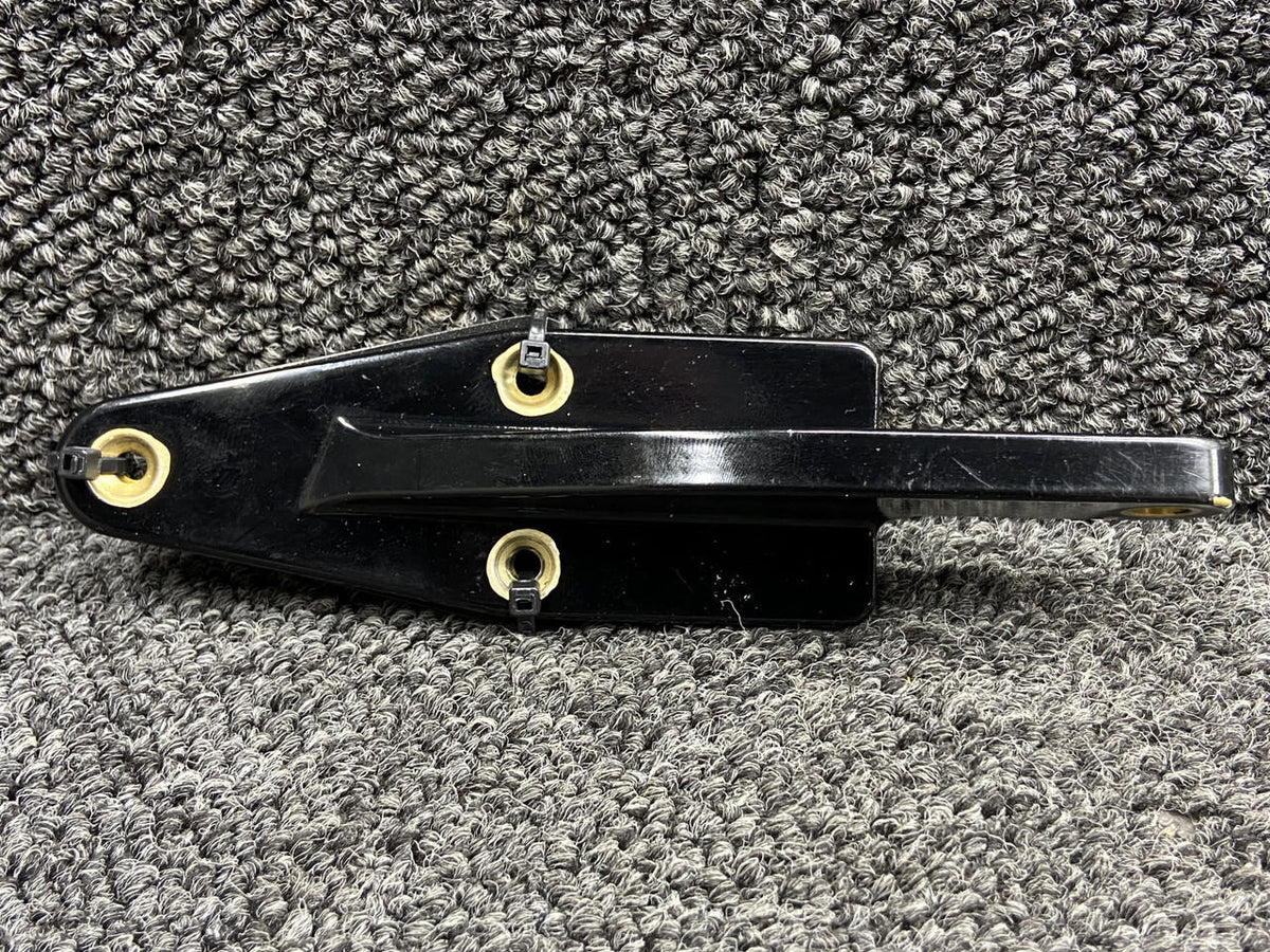 Kodiak 100-260-1011-01 Kodiak 100 Upper, Lower Aft Crew Door Hinge LH, RH