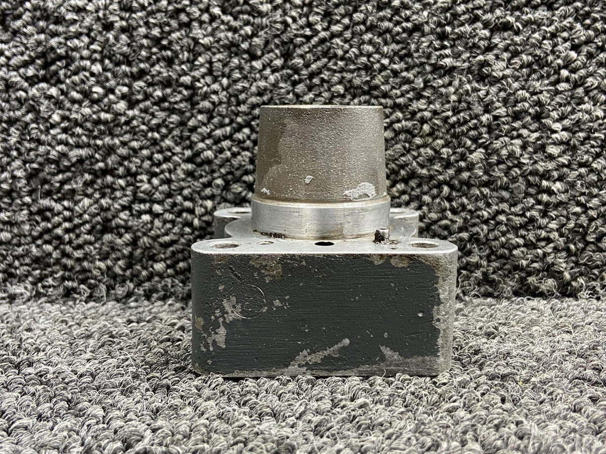 Lycoming Aircraft Engines & Parts 67539 Lycoming O-540-A1D5 Engine Vacuum Drive Adapter (Minus Gear)