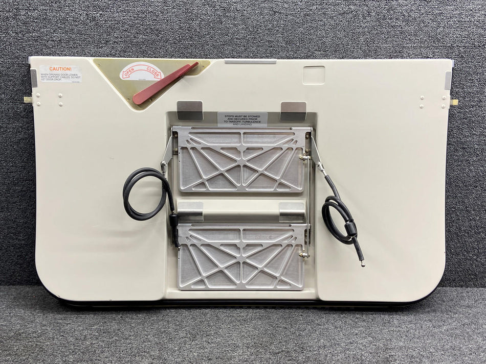 Kodiak 100-261-2004, 100-261-2034 Kodiak 100 Lower Cargo Door Structure w Latch & Steps