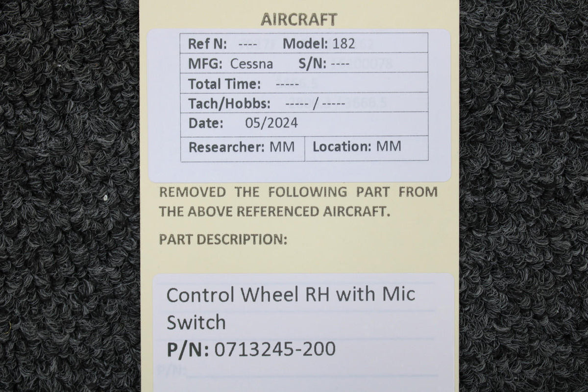 Cessna Aircraft Parts 0713245-200 Cessna 182 Control Wheel RH with Mic Switch
