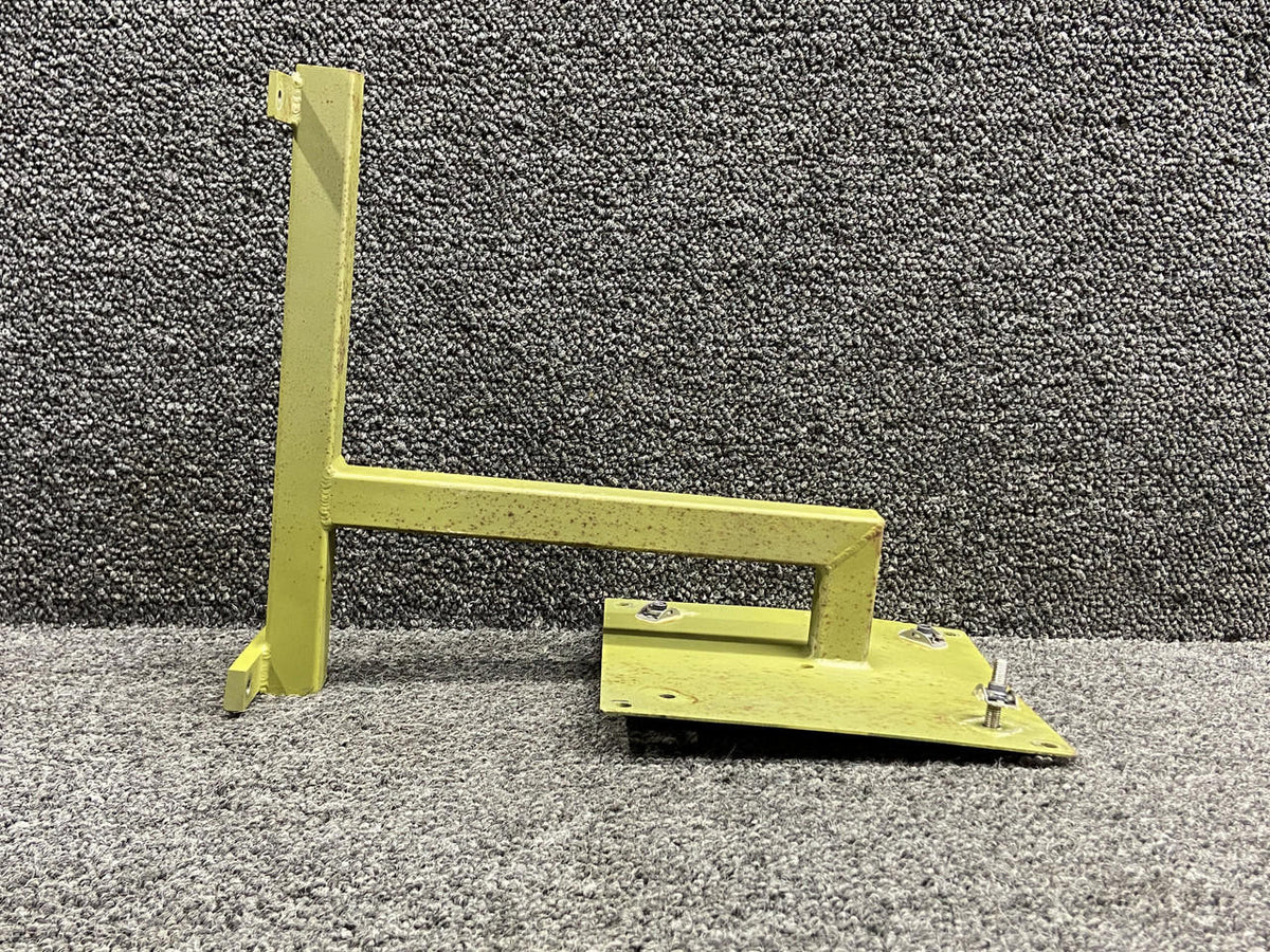 Kodiak 100-820-2530-D01 Kodiak 100 Weather Radar Pod Mount