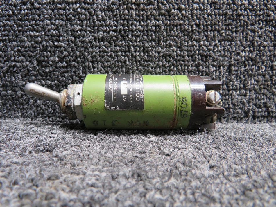522-3747-001 Collins 384C-1A Solenoid Held Switch