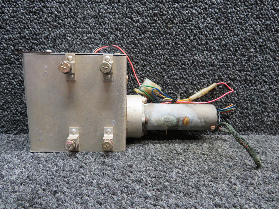 5A2383 (Alt: C610502-0101) Globe Industries Gearcase DC Motor (Volts: 12)