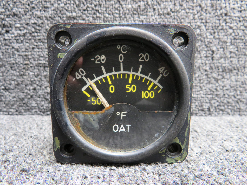500-23 (Alt: C668520-0104) Instruments Outside Air Temp Gauge (Corroded) (Core)