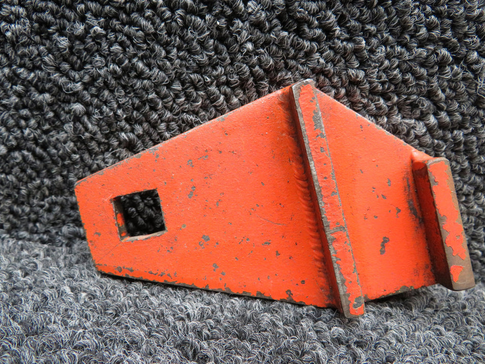 03008-100 Piper Plate