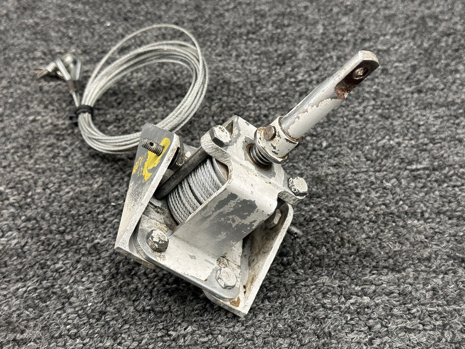 20840-003 Piper Control Cable Drum Bracket Assembly