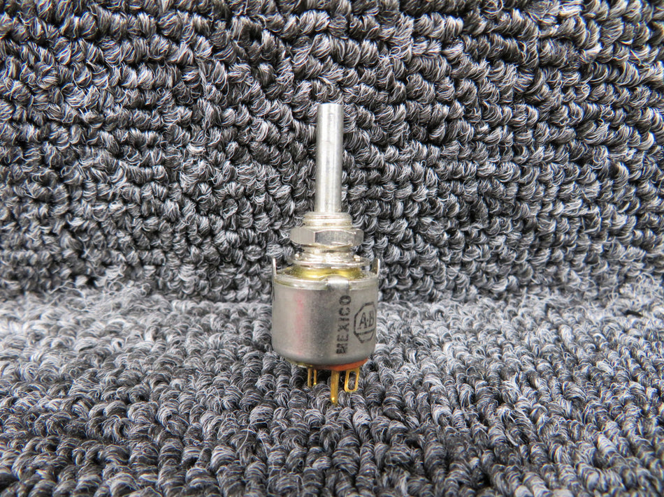 WA2G048P501AA Lear Potentiometer (New Old Stock)