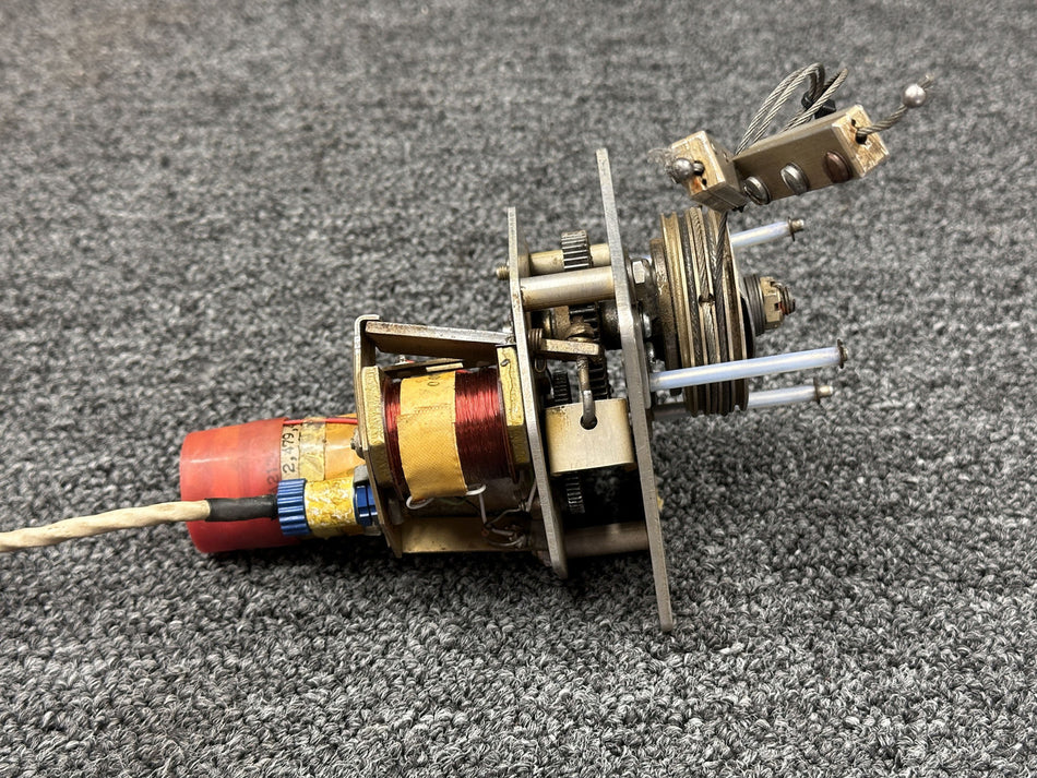 1C470-1-371P Edo-Aire Mitchell Pitch Servo Assembly