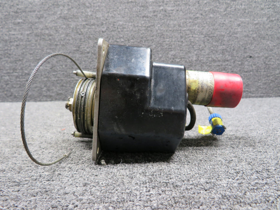1C750-1-303P Edo-Aire Mitchell Pitch Servo (Cracked Casing)