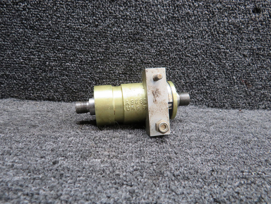 100-43653 Messier-Hispano Aircraft Valve w Bracket & Green Repairable Tag (Core)