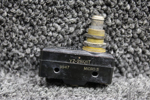 YZ-2RQ1T (Alt: 10-300017) Cessna 210B Main Gear Downlock Switch