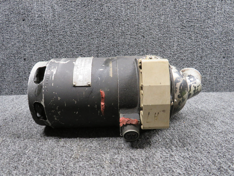 2CM370A1 (Alt: 4833020) GE Aero 1121B AC Generator (Worn Housing) (120-208V)