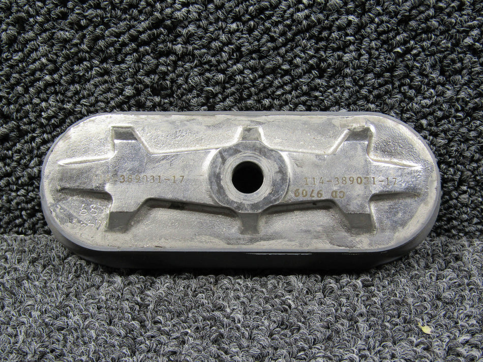114-389031-17 (Alt: 00-12101-25) Beechcraft Isolator Assembly