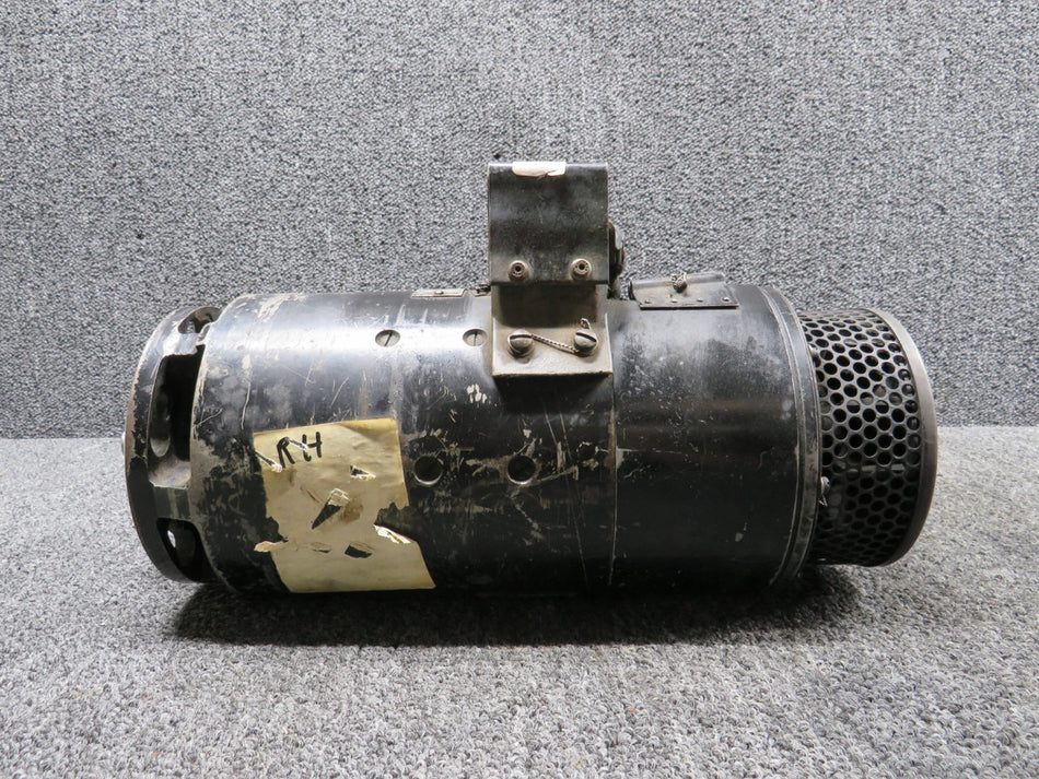 2CM82D15 (Alt: 4833012) General Electric Starter Generator RH