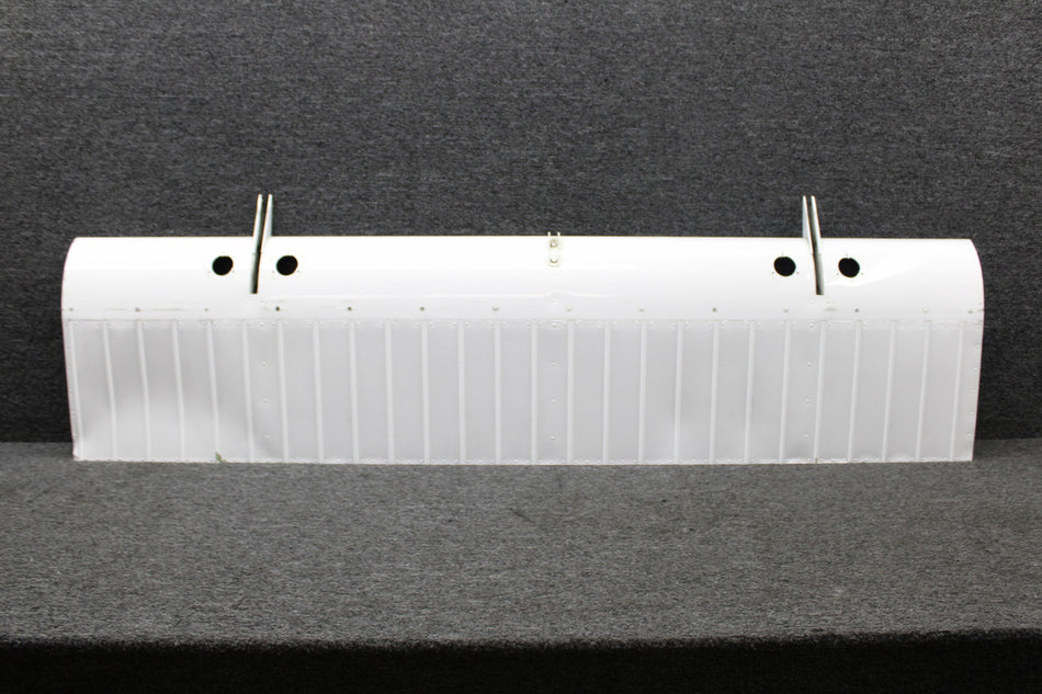 0523901-16 (Use: 0523901-34) Cessna 210B Flap Assy RH