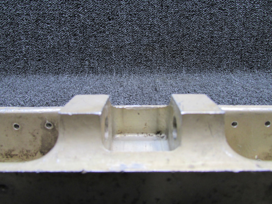 1213425-2 Cessna T210 Nose Gear Drag Fitting (Square Center)