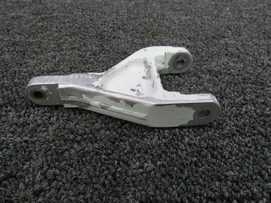 106680-002 (Use: 106680-802) Piper Nose Gear Torque Link Assembly