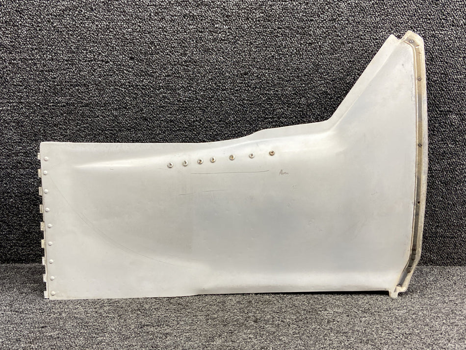 0826002-203 (Use: 0826002-209) Cessna 414 Outboard Main Gear Door Assembly RH