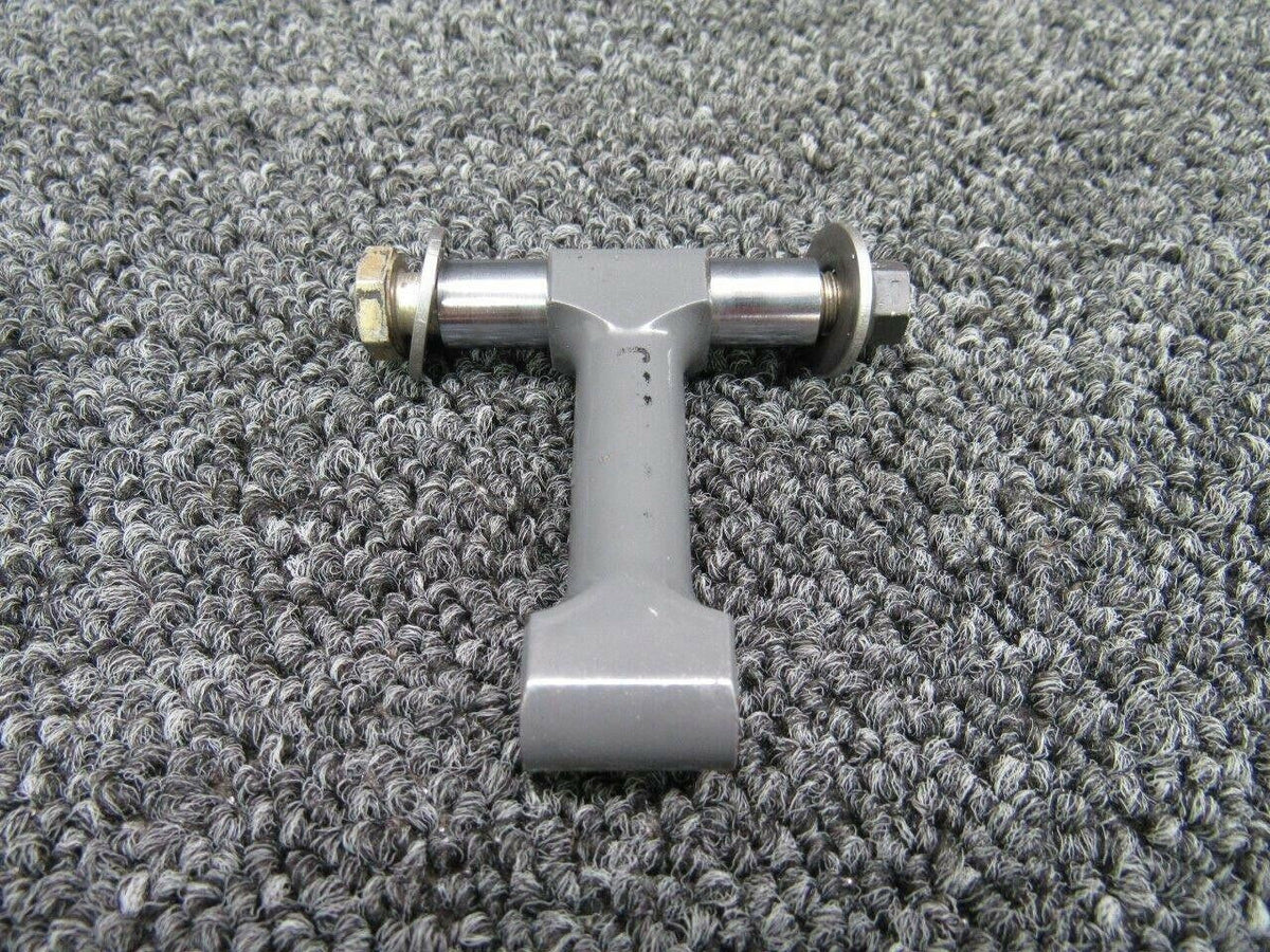 C204-2 Robinson R44 / R44II Swashplate Lower Arm 2.5\" BAS Part Sales | Airplane Parts
