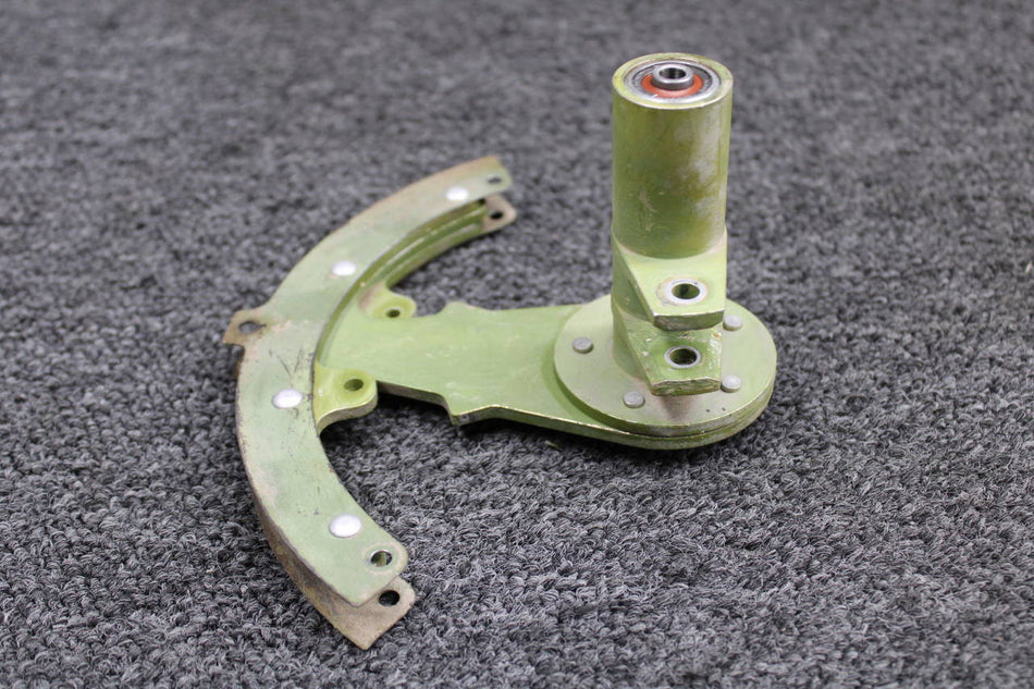 5025000-3 (Use: 5025000-7) Cessna 310Q Bellcrank Assembly Aileron LH