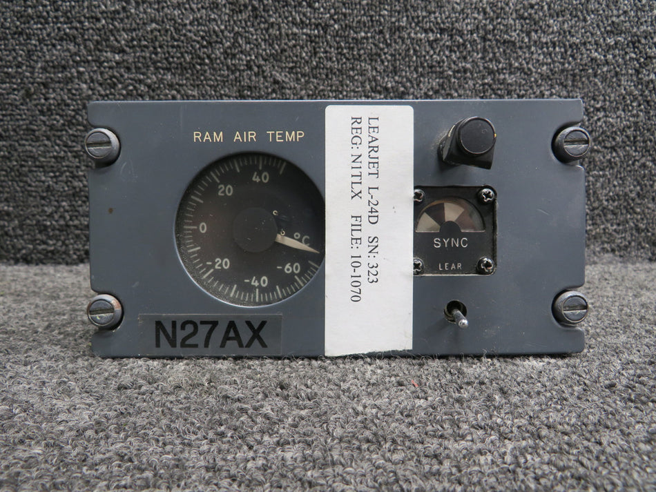 S-215-2 Gates Learjet Ram Air Temperature Indicator Assembly